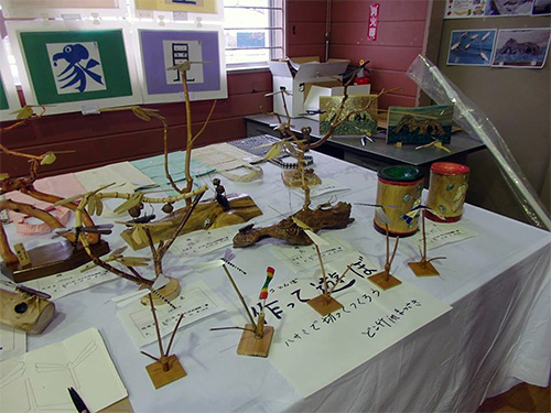 竹とんぼの展示